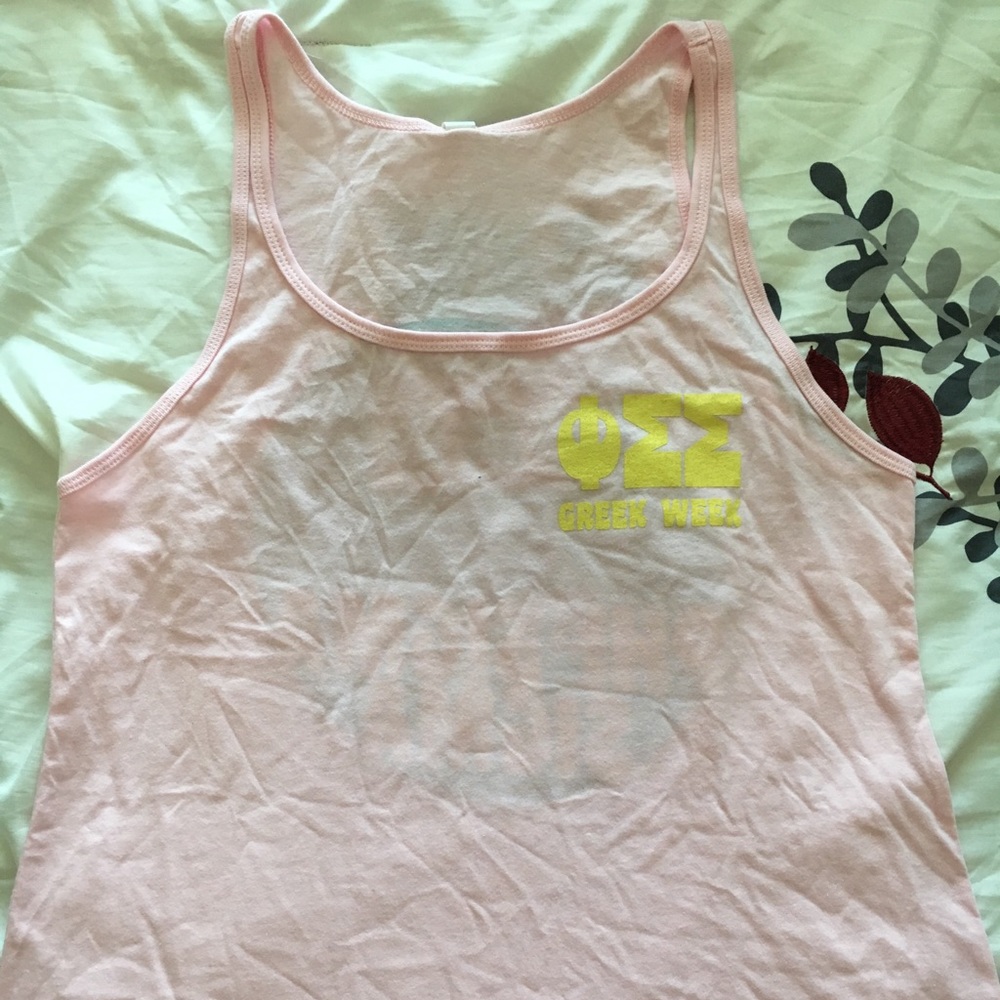Phi Sigma Sigma tank